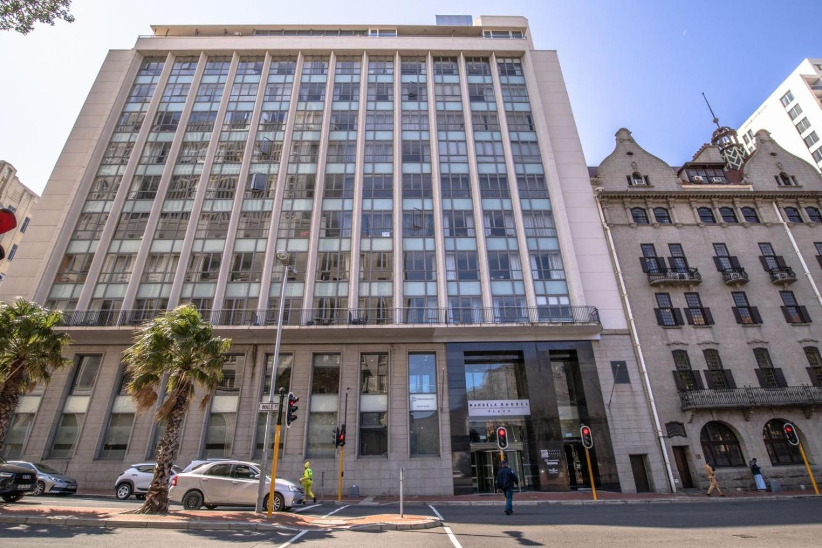 Apartment Modern In Mandela Rhodes With Rooftop Pool *