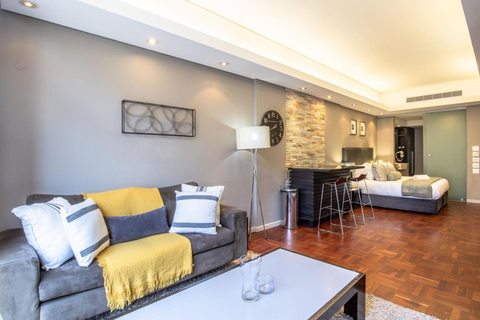 Apartment Modern In Mandela Rhodes With Rooftop Pool